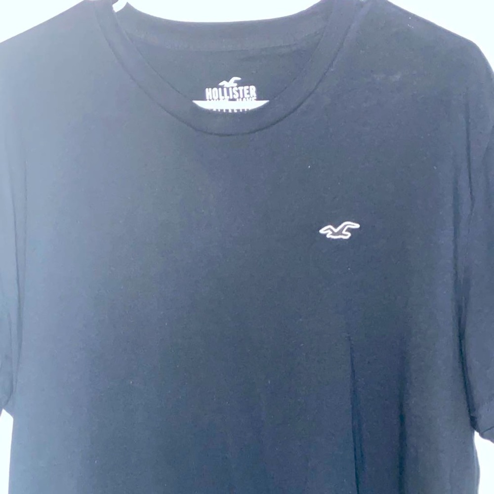 Hollister Men’s Black Crewneck Tee